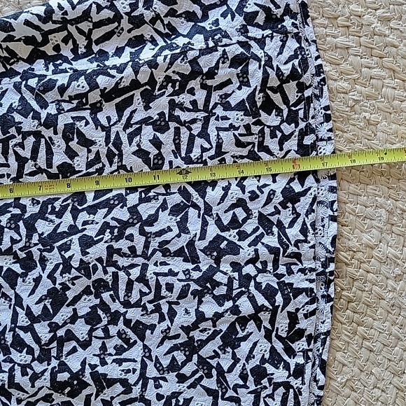 Theory Lonati Pescara Lined Eyelet Skirt Size 4 - Picture 6 of 9